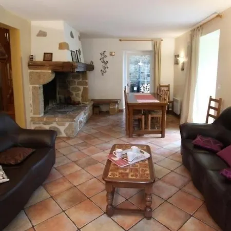 Aydius, 4 Pieces, 8 Personnes - Fr-1-384-541 Holiday home Aydius